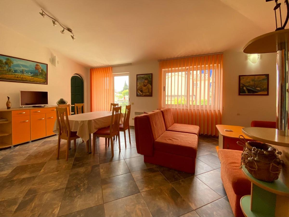 Palunko Apartment Budva